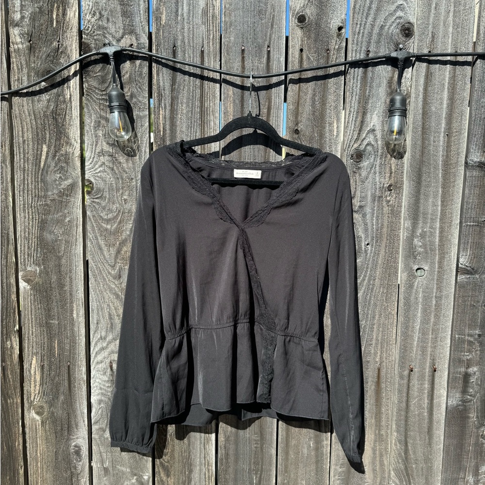 Abercrombie And Fitch Black Wrap Satin Blouse with Lace trim size Small